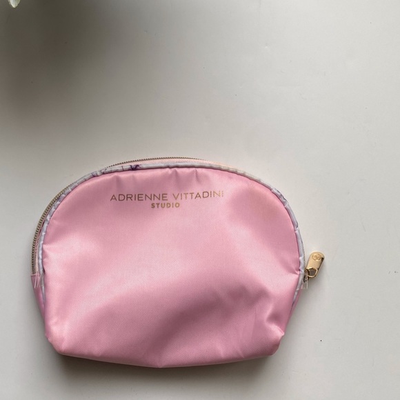 Adrienne Vittadini Studio makeup bag - Picture 1 of 4